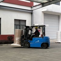 江陰比亞迪電動(dòng)3噸平衡重叉車