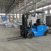 無錫比亞迪電動(dòng)叉車CPD30