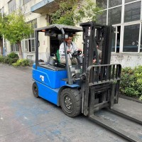 江陰比亞迪電動(dòng)叉車銷售租賃維修